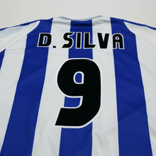 Load image into Gallery viewer, 2001/03 D. Silva #9 Malaga Vintage Umbro Home Football Shirt (L)8

