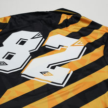 Load image into Gallery viewer, 2021 Factory Records x Umbro "Madchester" Retro Football Shirt (L) #82 Haçienda11
