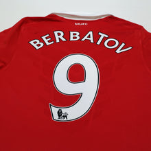 Load image into Gallery viewer, 2010/11 Berbatov #9 Manchester United Vintage Home Football Shirt (M)11

