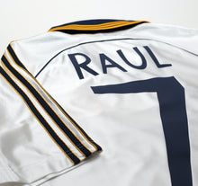 Load image into Gallery viewer, 1998/00 RAUL #7 Real Madrid Vintage Retro adidas Home Football Shirt (M)12
