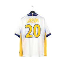 Load image into Gallery viewer, 2000/02 Larsson #20 Sweden Vintage adidas Away Football Shirt (XL) Euro 20000
