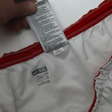 Load image into Gallery viewer, 2007/09 Ronaldo #7 Manchester United Vintage Nike Home Football Shorts XXL 40/426
