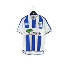 Load image into Gallery viewer, 2001/03 D. Silva #9 Malaga Vintage Umbro Home Football Shirt (S)1
