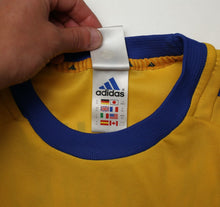 Load image into Gallery viewer, 2002/03 IBRAHIMOVIC #21 Sweden Vintage adidas WC 02 Home Football Shirt (XL)
