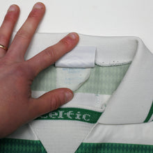 Load image into Gallery viewer, 1997/99 Larsson #7 Celtic Vintage Umbro Home Football Shirt (XL)18
