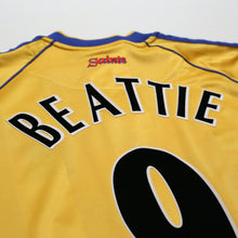 Load image into Gallery viewer, 2002/04 Beattie #9 Southampton Vintage Saints Away Football Shirt (M)11

