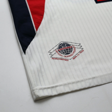Load image into Gallery viewer, 1997/99 Owen #20 England Vintage Umbro Home Football Shirt (M) WC 19987
