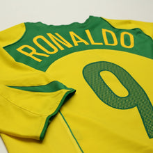 Load image into Gallery viewer, 2004/06 Ronaldo #9 Brazil Vintage Nike Home Football Shirt (L) Total 9013
