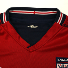 Load image into Gallery viewer, 2002/04 Rooney #23 England Vintage Umbro Away Debut Football Shirt (M) Australia14

