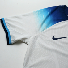 Load image into Gallery viewer, 2022/23 England Nike Kitroom Player Issue Home Shirt (S) BNWOT World Cup6
