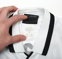 Load image into Gallery viewer, 2000 #10 SANTOS Vintage Umbro Home Football Shirt Jersey (S/M)
