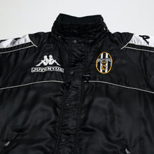 Load image into Gallery viewer, 1998/99 Juventus Vintage Kappa Padded Bench Jacket (S)3
