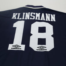 Load image into Gallery viewer, 1994/95 Klinsmann #18 Tottenham Hotspur Vintage Umbro Away Football Shirt (XXL)8
