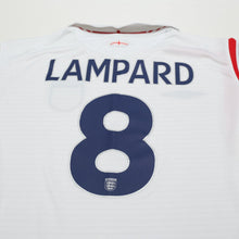 Load image into Gallery viewer, 2005/07 Lampard #8 England Vintage Umbro Home Football Shirt (L) World Cup 200611
