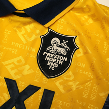 Load image into Gallery viewer, 1995/96 Preston North End Vintage Pro Footy Third Football Shirt (XL)9
