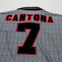 Load image into Gallery viewer, 1995/96 Cantona #7 Manchester United Vintage Umbro Away Football Shirt (M)10
