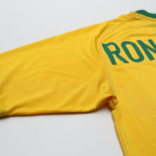 Load image into Gallery viewer, 2000/02 Ronaldinho #7 Brazil Vintage Nike Home Football Shirt (S) Olympics 200013
