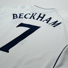 Load image into Gallery viewer, 2001/03 Beckham #7 England Vintage Umbro Home Greece Football Shirt (XL)13
