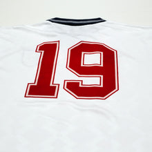 Load image into Gallery viewer, 1990/92 Gascoigne #19 England Retro Umbro Home Football Shirt (XL) Italia 909
