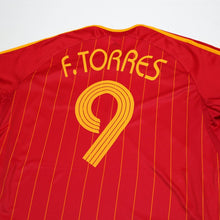 Load image into Gallery viewer, 2006/08 F. Torres #9 Spain Vintage adidas Home Football Shirt (L) World Cup 200610
