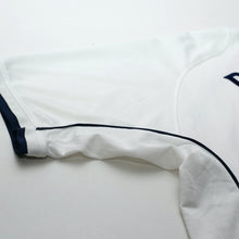 Load image into Gallery viewer, 2001/03 BECKHAM #7 England Vintage Umbro Home Greece Football Shirt (L)13
