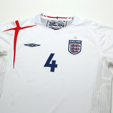 Load image into Gallery viewer, 2005/07 Gerrard #4 England Vintage Umbro Home Football Shirt (L) WC 20062
