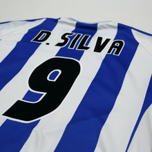Load image into Gallery viewer, 2001/03 D. Silva #9 Malaga Vintage Umbro Home Football Shirt (L)9
