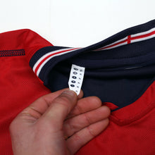 Load image into Gallery viewer, 2002/04 Rooney #23 England Vintage Umbro Away Debut Football Shirt XL Australia14
