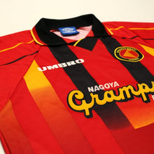 Load image into Gallery viewer, 1996/98 Grampus Eight Vintage Umbro Home Football Shirt (L)5
