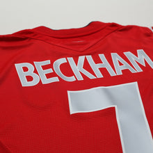 Load image into Gallery viewer, 2004/06 Beckham #7 England Vintage Umbro LS Away Football Shirt (S) EURO 200410
