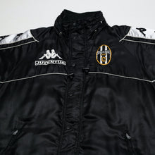 Load image into Gallery viewer, 1998/99 Juventus Vintage Kappa Padded Bench Jacket (S)2
