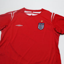 Load image into Gallery viewer, 2004/06 England Vintage Umbro Away Football Shirt Womens (14) EURO 2004 BNWOT2

