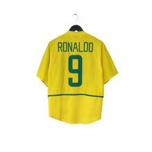 Load image into Gallery viewer, 2002/04 Ronaldo #9 Brazil Vintage Nike Home Football Shirt (M)0
