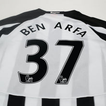 Load image into Gallery viewer, 2010/11 Ben Arfa #37 Newcastle United Vintage PUMA LS Home Football Shirt (M)8
