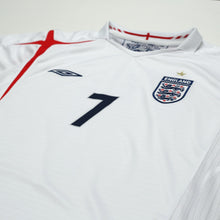 Load image into Gallery viewer, 2005/07 Beckham #7 England Vintage Umbro Home Football Shirt (XL) WC 20064
