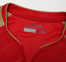 Load image into Gallery viewer, 2005/06 GERRARD #8 Liverpool Vintage Reebok European Home Football Shirt (M)14
