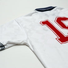 Load image into Gallery viewer, 1990/92 Gascoigne #19 England Retro Umbro Home Football Shirt (L) Italia 9010
