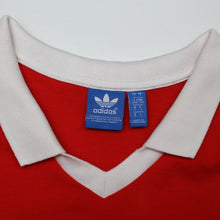 Load image into Gallery viewer, 1980/82 Robson #7 Manchester United adidas Originals Home Football Shirt (M/L)11
