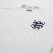 Load image into Gallery viewer, 1970 Bobby Moore #6 England Retro Umbro Home Football Shirt (L) Mexico 70 WC4
