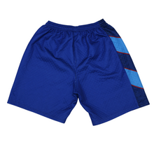 Load image into Gallery viewer, 1996/97 Manchester United Vintage Umbro GK Football Shorts (L) 36" Waist1
