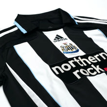 Load image into Gallery viewer, 2007/09 Martins #9 Newcastle United Vintage adidas Home Football Shirt (M)6
