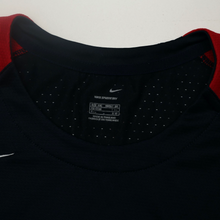 Load image into Gallery viewer, 2004/05 Arsenal Vintage Nike Total 90 Football Training Shirt Top (XXL)10
