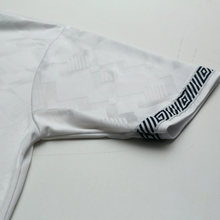Load image into Gallery viewer, 1990/92 Gascoigne #19 England Retro Umbro Home Football Shirt (L) Italia 905
