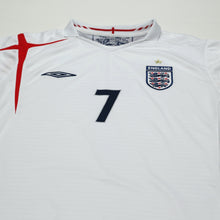 Load image into Gallery viewer, 2005/07 Beckham #7 England Vintage Umbro Home Football Shirt (XL) WC 20063
