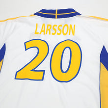 Load image into Gallery viewer, 2000/02 Larsson #20 Sweden Vintage adidas Away Football Shirt (XL) Euro 200010
