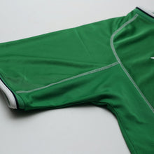 Load image into Gallery viewer, 2002/03 Keane #6 Ireland Vintage Umbro Home Football Shirt (XL)5
