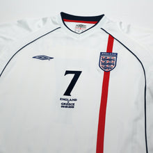 Load image into Gallery viewer, 2001/03 Beckham #7 England Vintage Umbro Home Greece Football Shirt (XL)2
