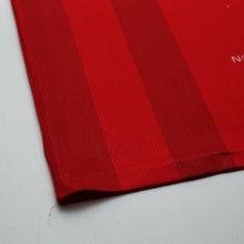 Load image into Gallery viewer, 1996/98 Pearce #3 Nottingham Forest Vintage Umbro Home Football Shirt (M)9
