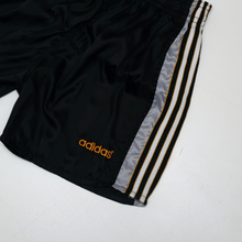 Load image into Gallery viewer, 1997/99 Newcastle United Vintage adidas Home Kit Football Shorts (M) 32" Waist2
