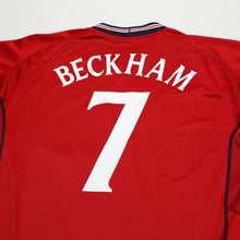 Load image into Gallery viewer, 2002/04 Beckham #7 England Vintage Umbro Away Football Shirt (M) Argentina WC10
